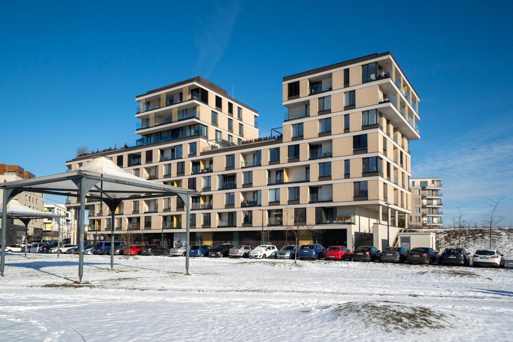 Bnb New Beautiful Apartment In The Center Of Ostrava With Option Garage Parking Exterior foto