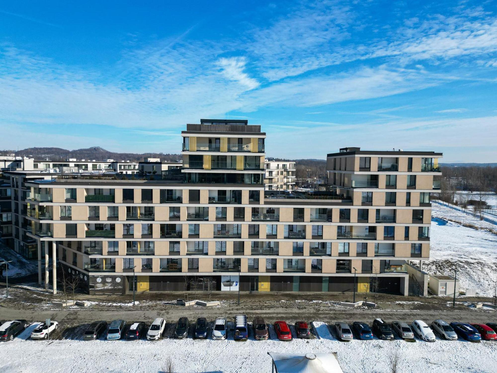 Bnb New Beautiful Apartment In The Center Of Ostrava With Option Garage Parking Exterior foto